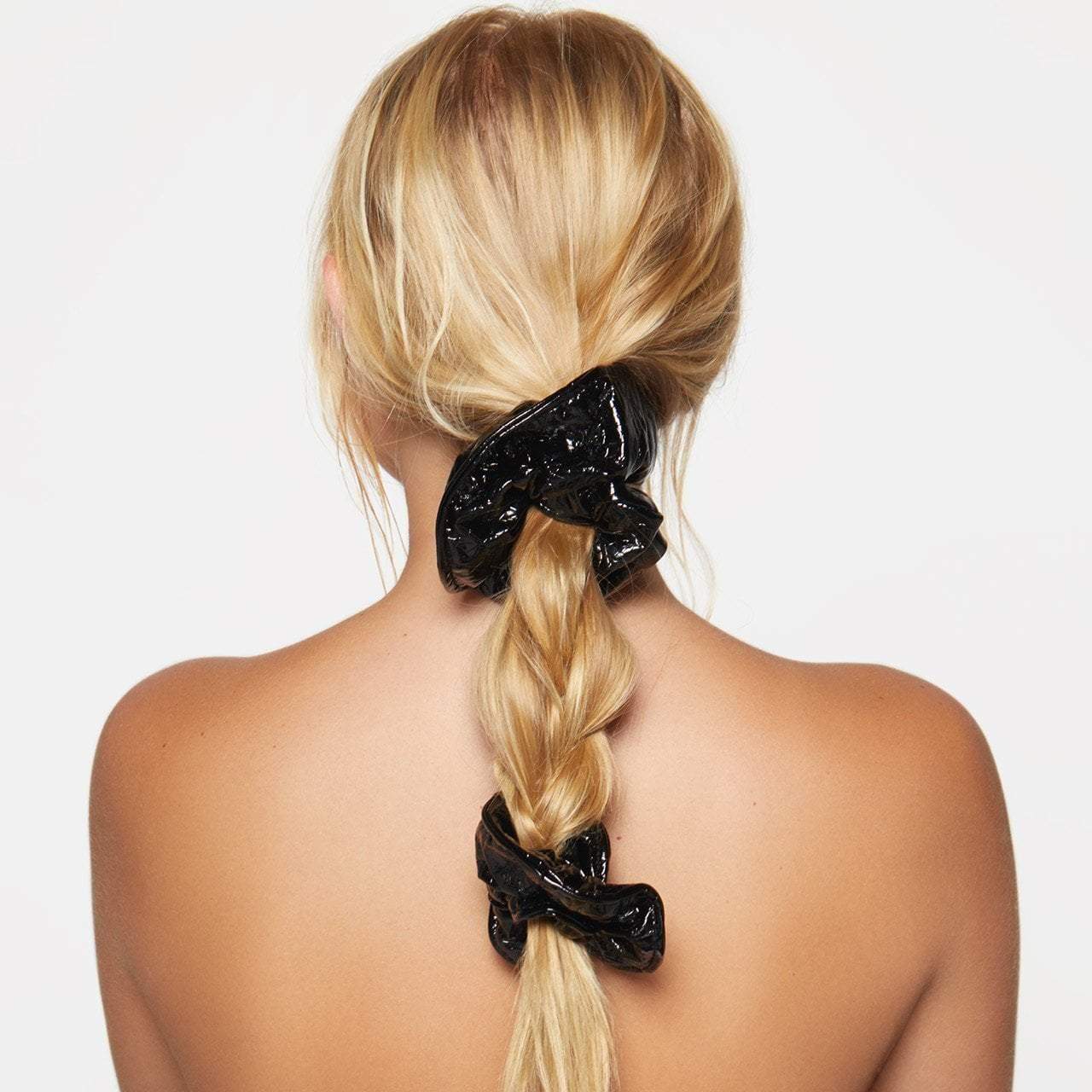 Plain Patent Scrunchie 2pc Set - Black Kitsch X Justine Marjan Kitsch X Justine Marjan