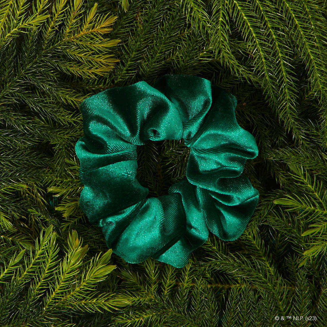 Kitsch x elf Scrunchies 2pc Set