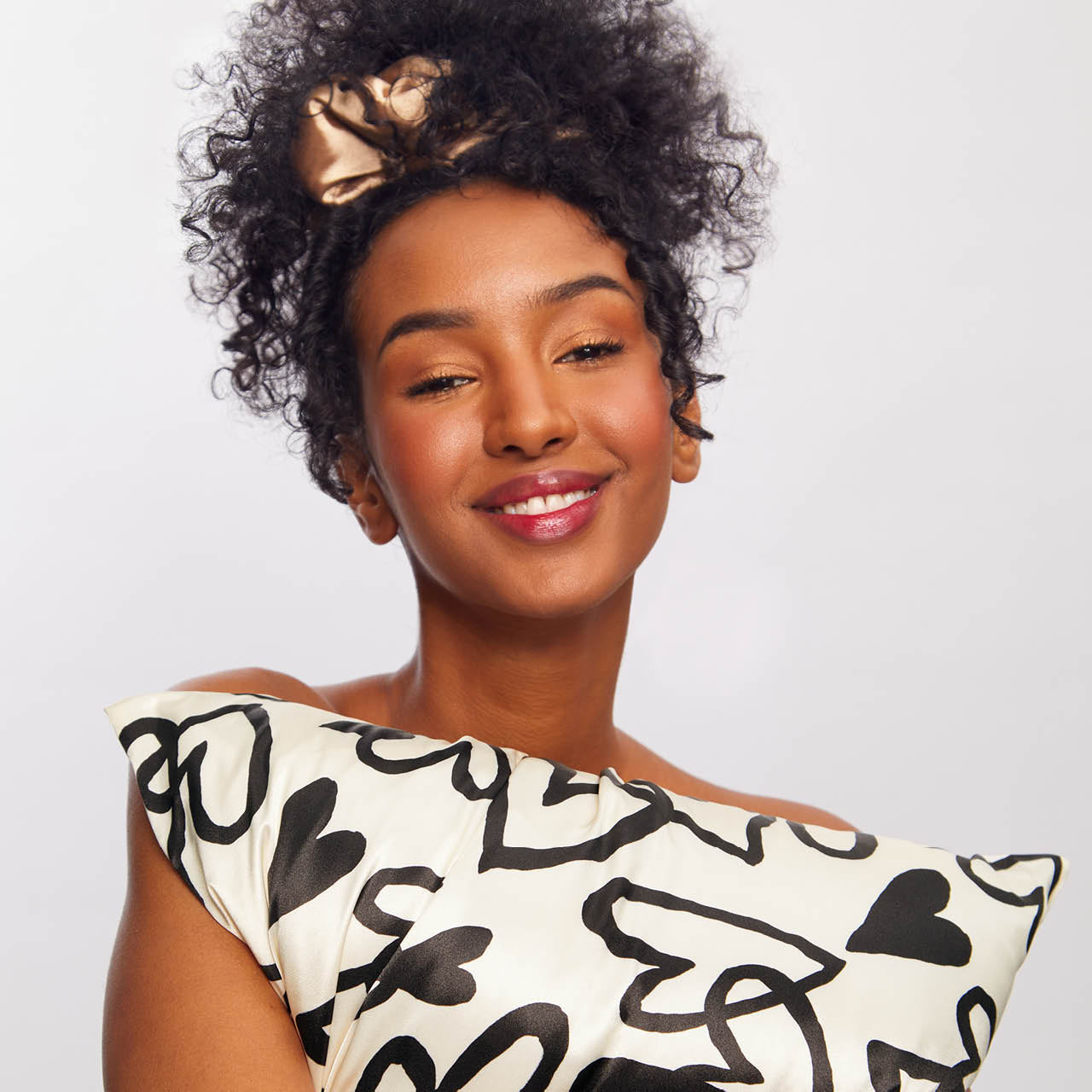 Satin Pillowcase Standard - Heart