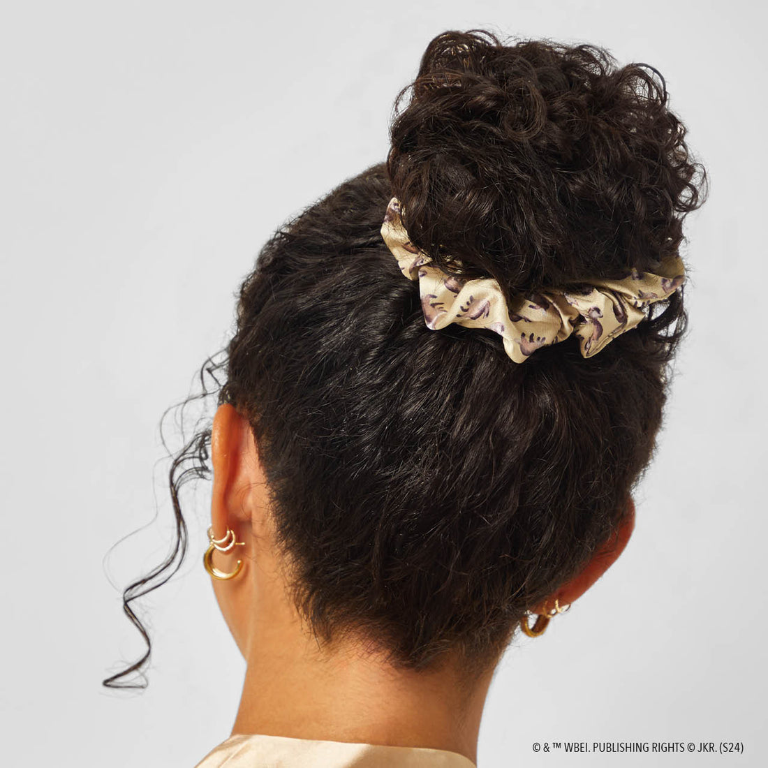 Kitsch x Harry Potter Satin Scrunchies 4pc Set in All Houses