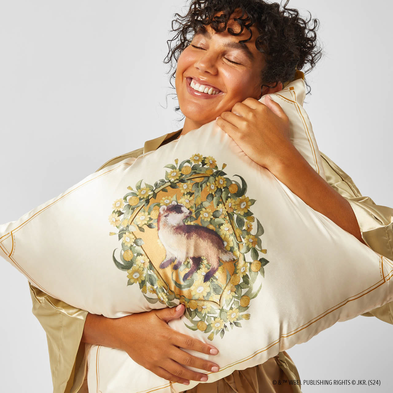 Kitsch x Harry Potter Satin Pillowcase in Hufflepuff