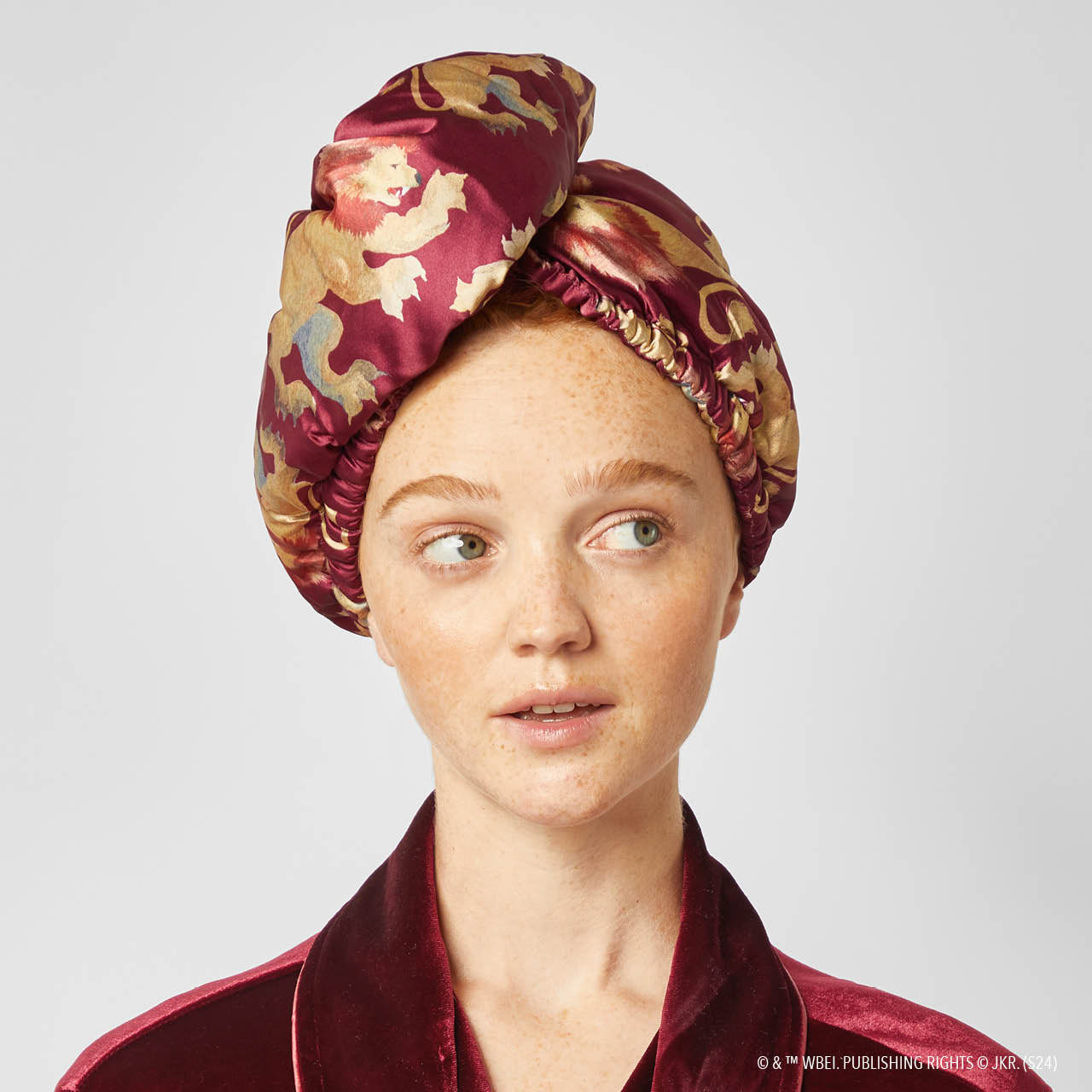 Kitsch x Harry Potter Satin Wrapped Hair Towel in Gryffindor