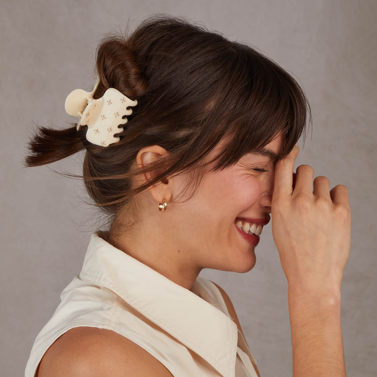 Ivory Rhinestone Cloud Claw Clip